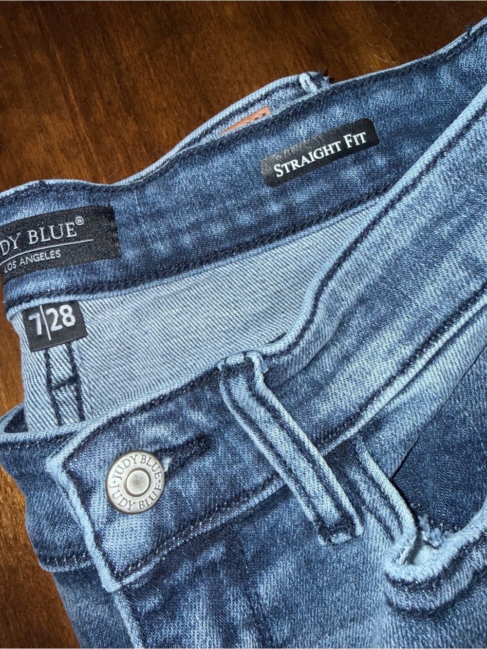 Judy Blue Medium Wash Straight Leg Jeans